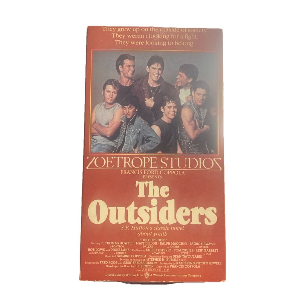 The Outsiders VHS Tom Cruise Matt Dillon Emilio Estevez